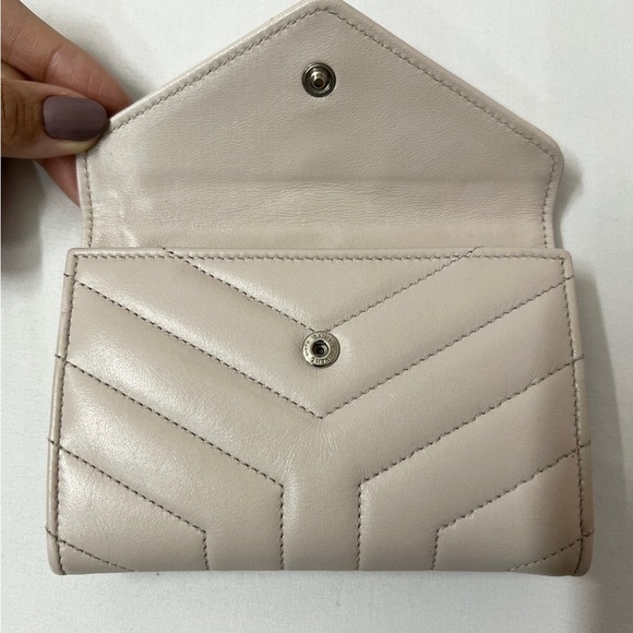 YSL Yves Saint Laurent Loulou Lou Lou Flap
Wallet Card Case - Picture 4 of 8